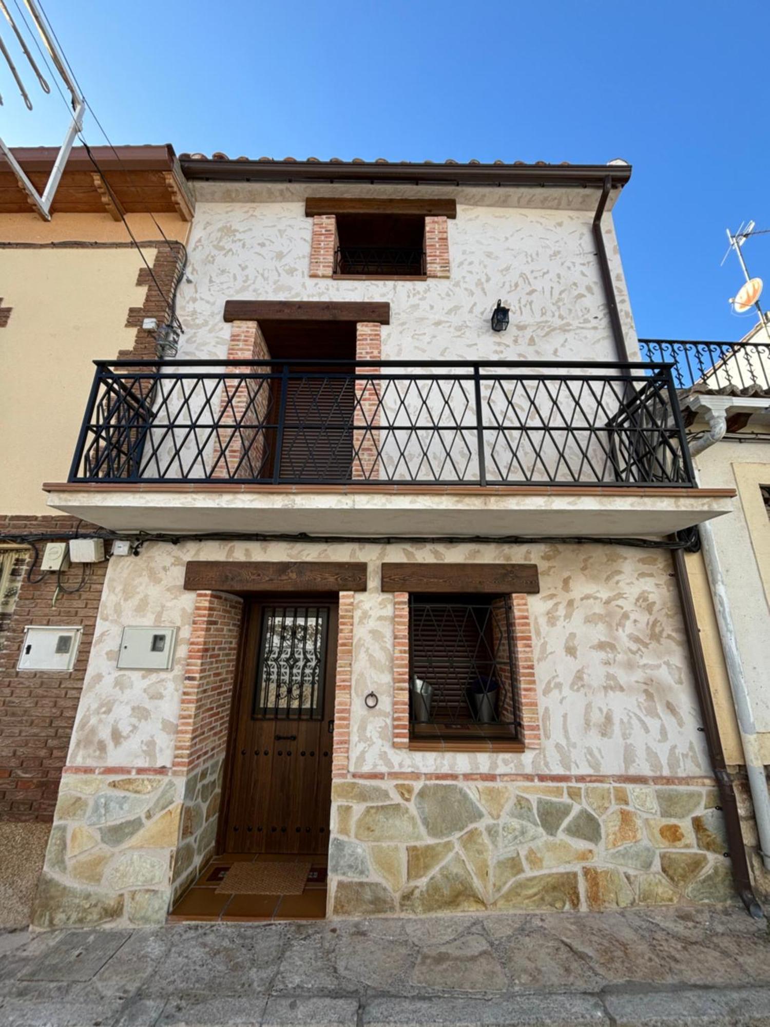 Puerta Del Sol Apartment Aranzueque Bagian luar foto